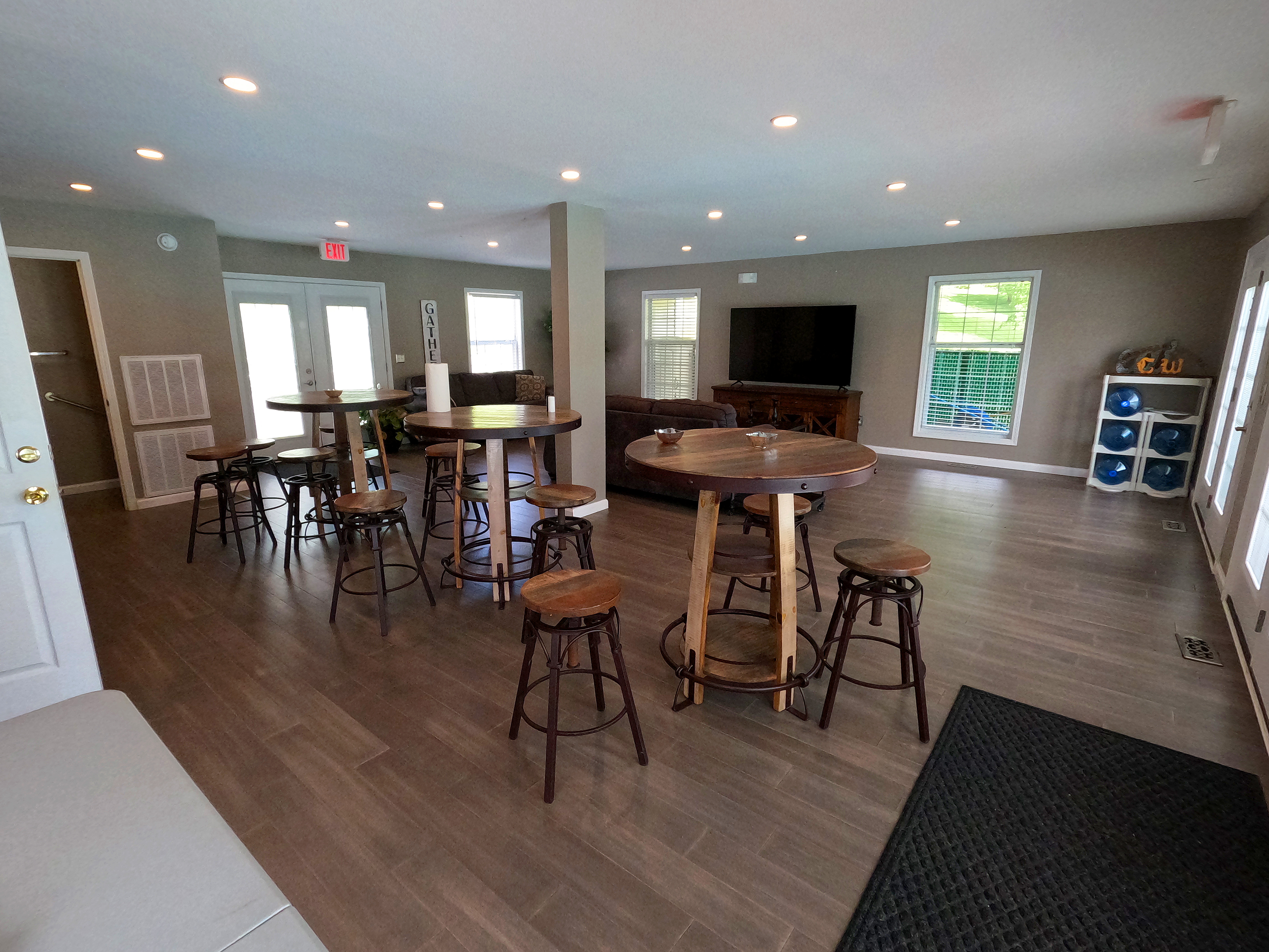 ✨ Spacious, Comfortable Living at Cranberry Woods Apartments